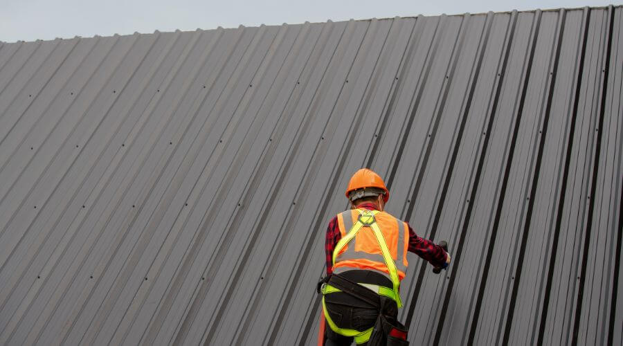 Professional residential roofers in Saint Elmo, AL